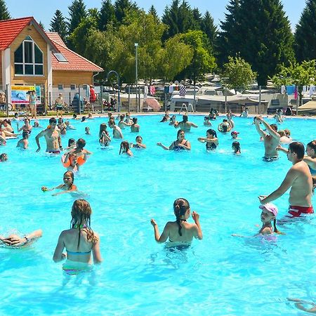 Campingpark Gitzenweiler Hof Hotel Lindau  Exterior foto